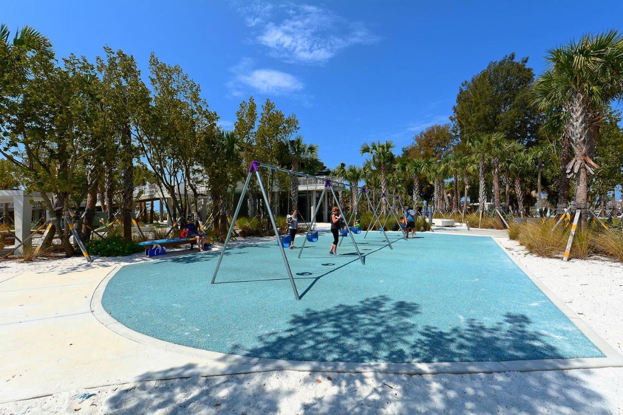 Canal 315 - Right In Siesta Key Village! Exterior photo